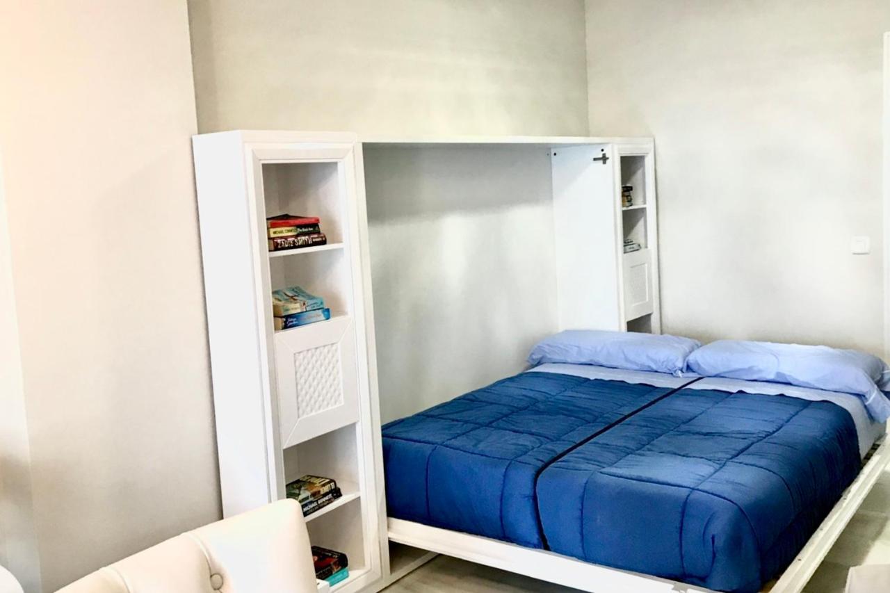 Mi Capricho Beachfront- 9F Apartment With Sea Views - Costa Del Sol Sitio de Calahonda エクステリア 写真