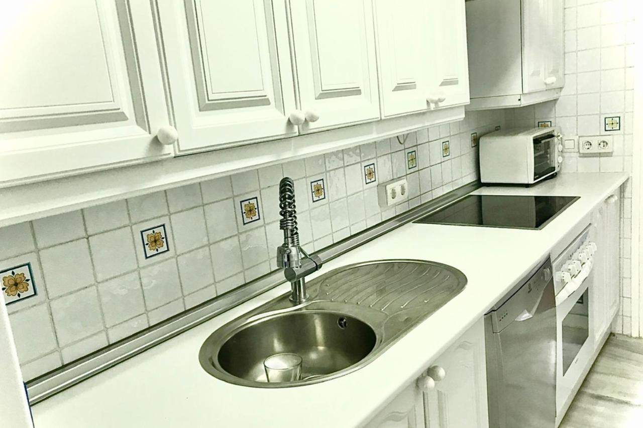Mi Capricho Beachfront- 9F Apartment With Sea Views - Costa Del Sol Sitio de Calahonda エクステリア 写真
