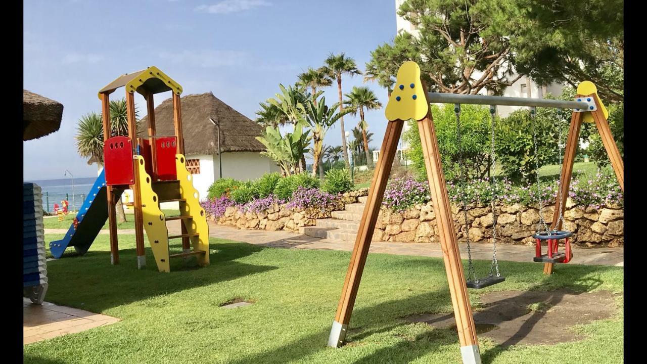 Mi Capricho Beachfront- 9F Apartment With Sea Views - Costa Del Sol Sitio de Calahonda エクステリア 写真