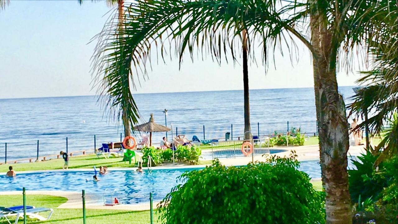 Mi Capricho Beachfront- 9F Apartment With Sea Views - Costa Del Sol Sitio de Calahonda エクステリア 写真