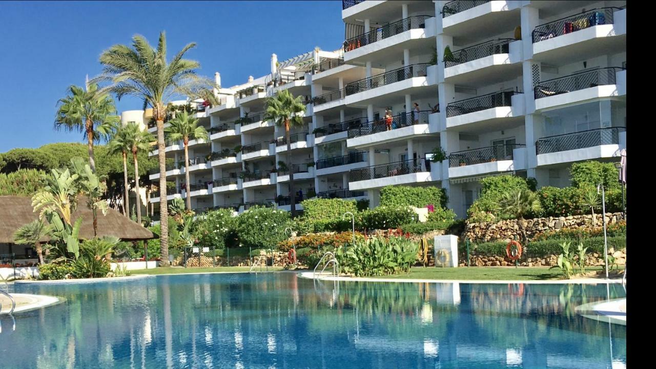 Mi Capricho Beachfront- 9F Apartment With Sea Views - Costa Del Sol Sitio de Calahonda エクステリア 写真