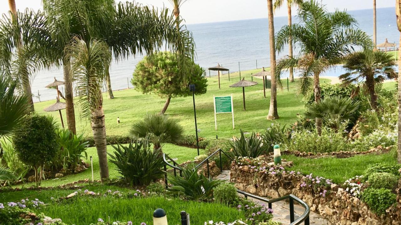 Mi Capricho Beachfront- 9F Apartment With Sea Views - Costa Del Sol Sitio de Calahonda エクステリア 写真